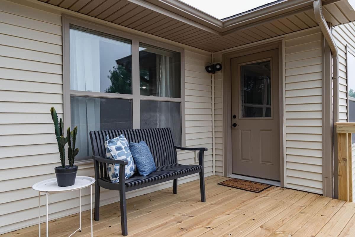 Brand New 2 Bed With Office Villa Loves Park Eksteriør billede